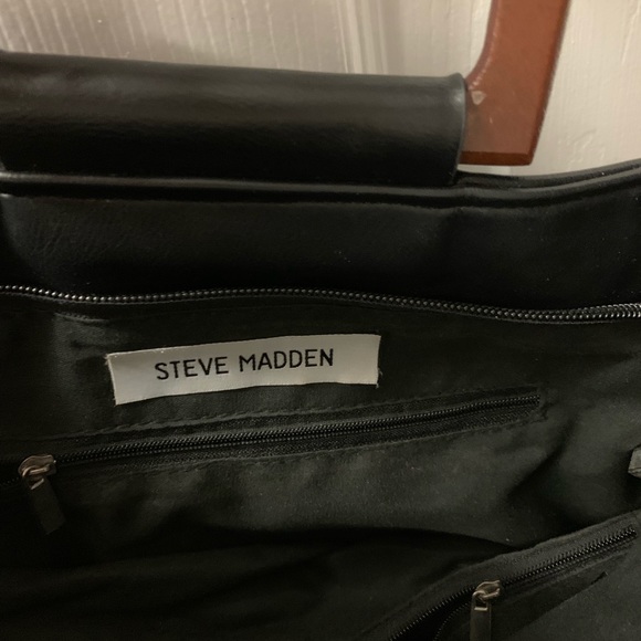 Nice  purse - Picture 4 of 5